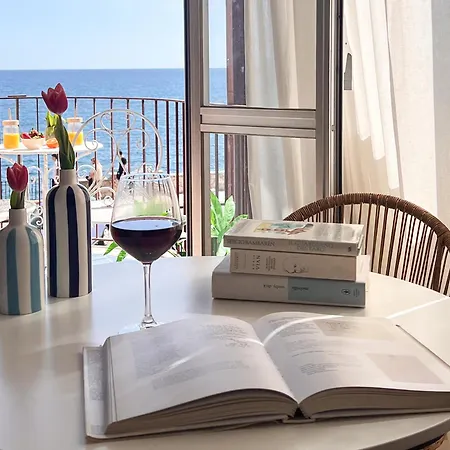 Seafront Tysandros Апартаменты