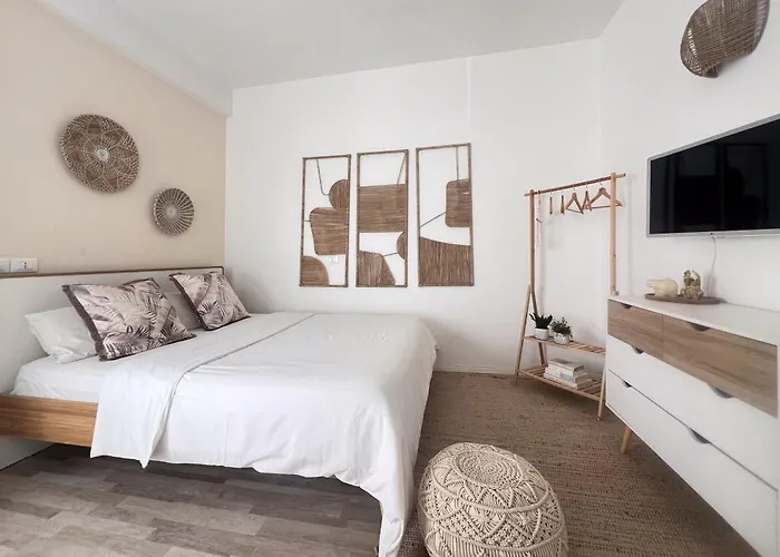 Seafront Tysandros Apartamento