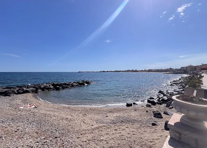 Апартаменти Seafront Tysandros Джардіні-Наксос