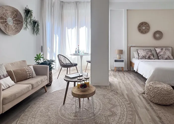 Seafront Tysandros Апартаменти